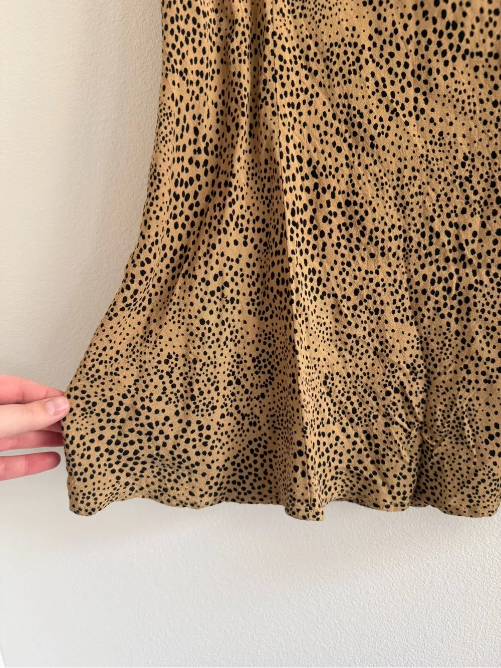 GAP Leopard Print Midi Slip Skirt in Tan and Black - Picture 4 of 5